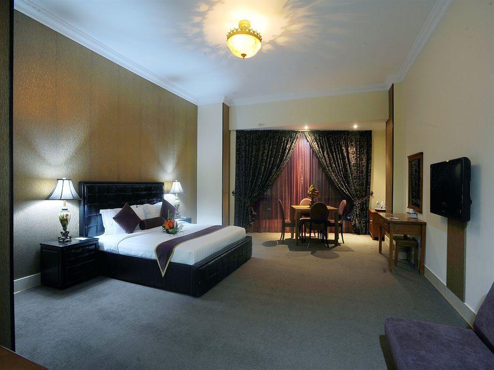 Grand Safir 4* Manama