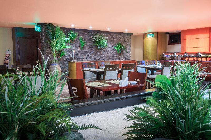 Grand Safir Hotel 4*